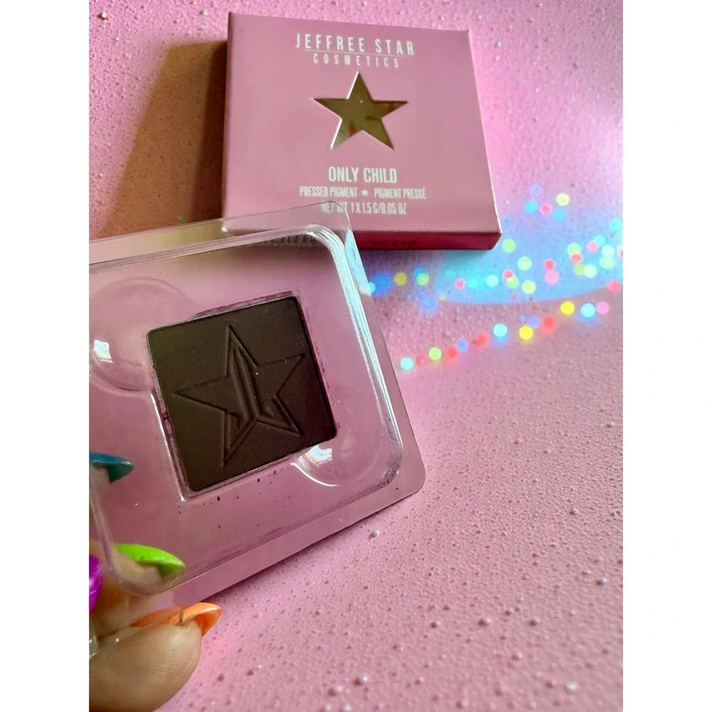 Jeffree Star Cosmetics -‎ 